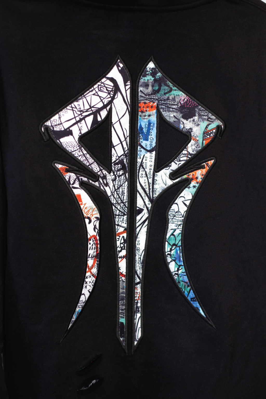 designer-black-streetwear-hoodie-artwork