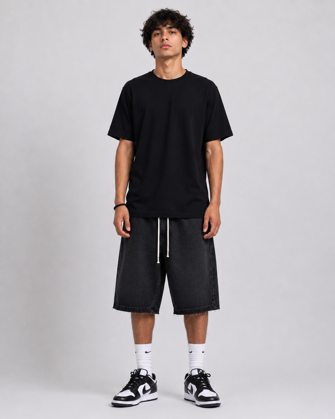 The Paris Designer Streetwear Men's Tee Shirt: Urban Style with Precision Fit - Black